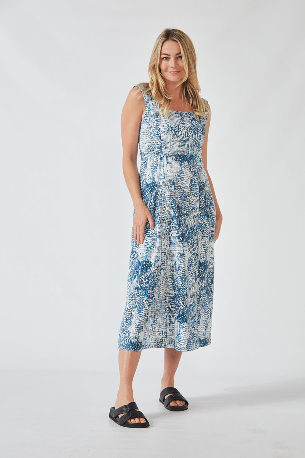 Acrobat Bay Mambo Dress - Ink Print