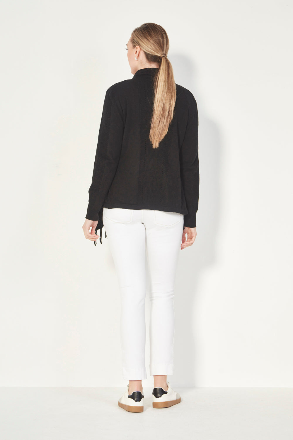 Misty Cardi - Black