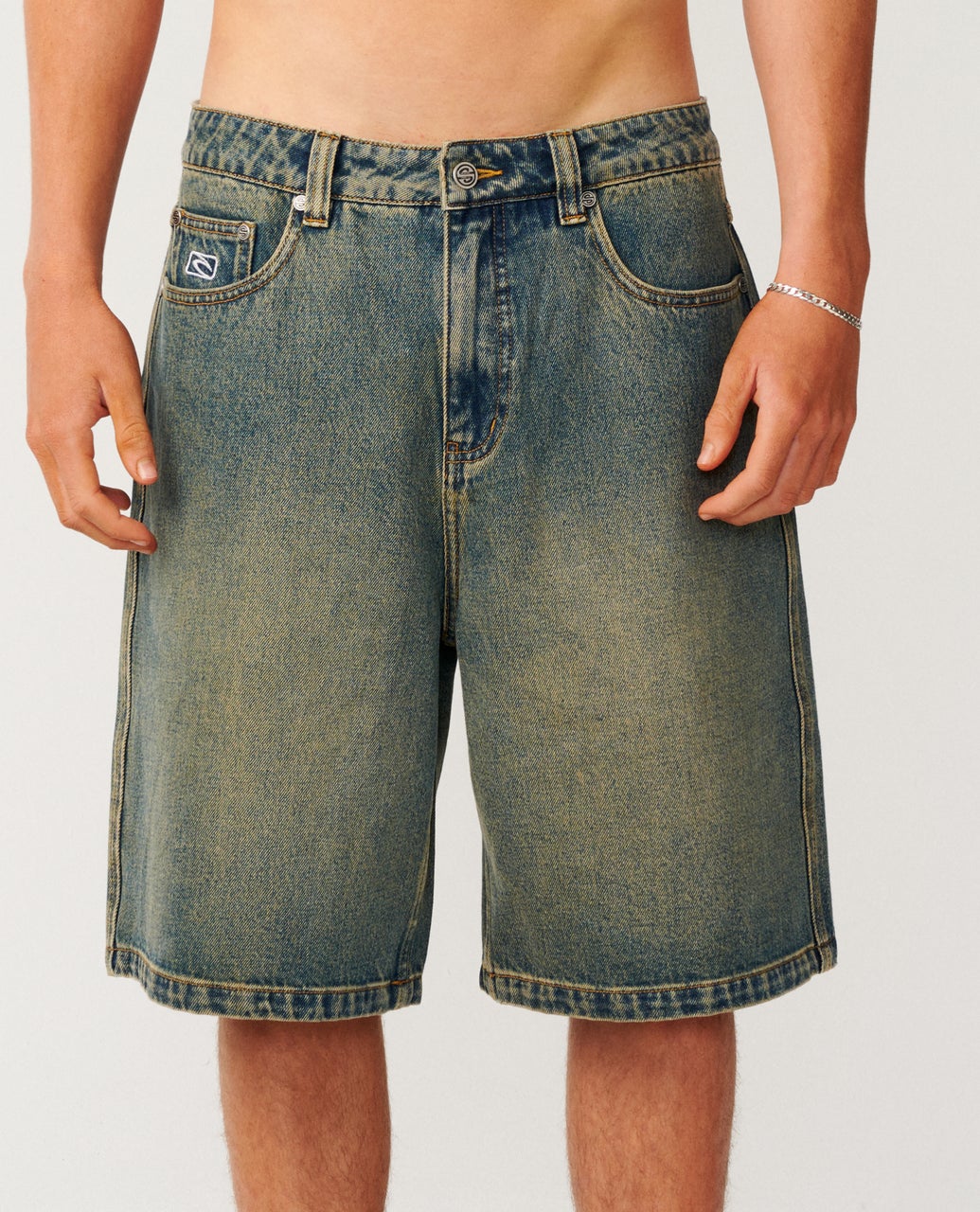 ARCHIVE DIRTY DENIM WALKIE 23