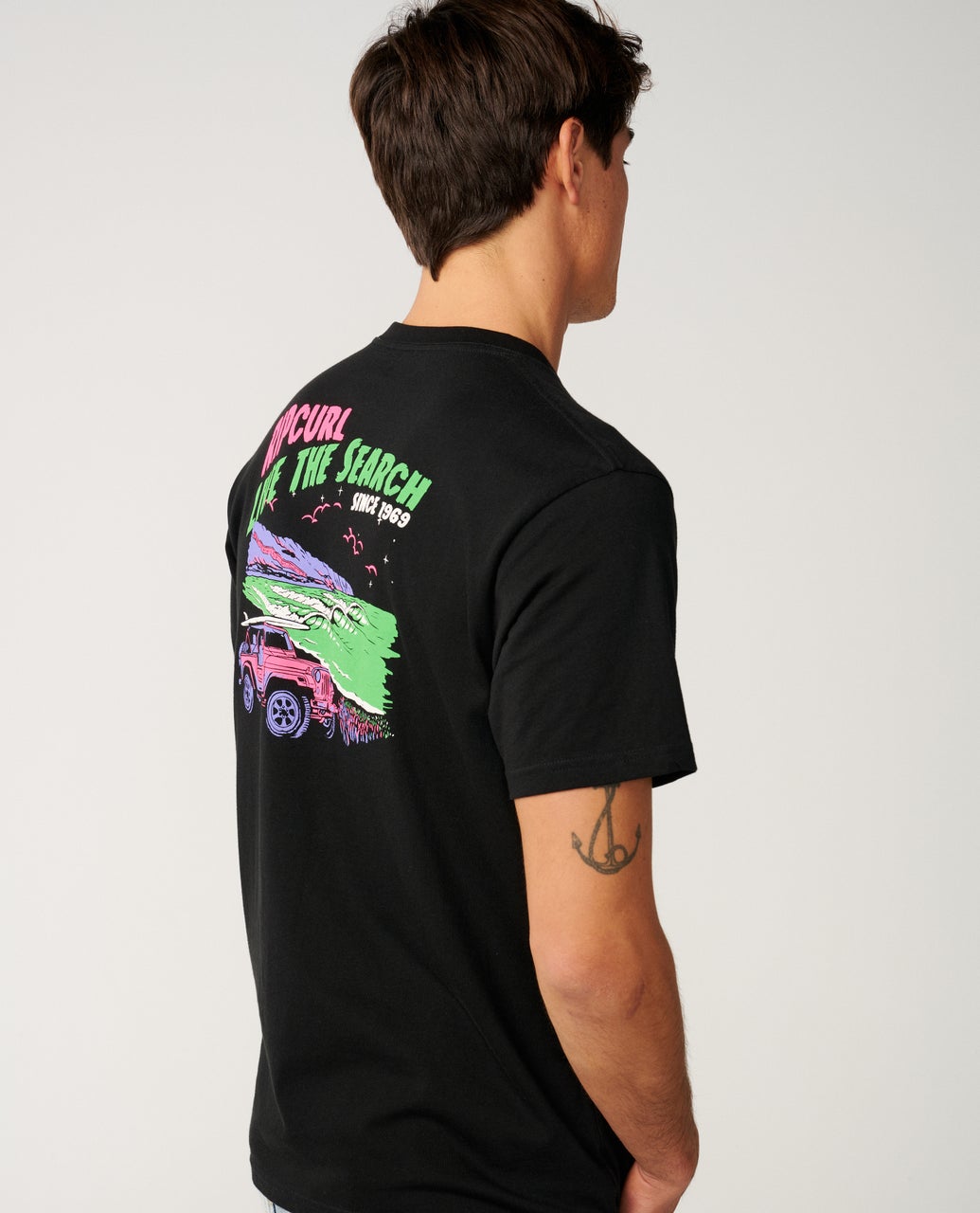 SURF TRIP TEE
