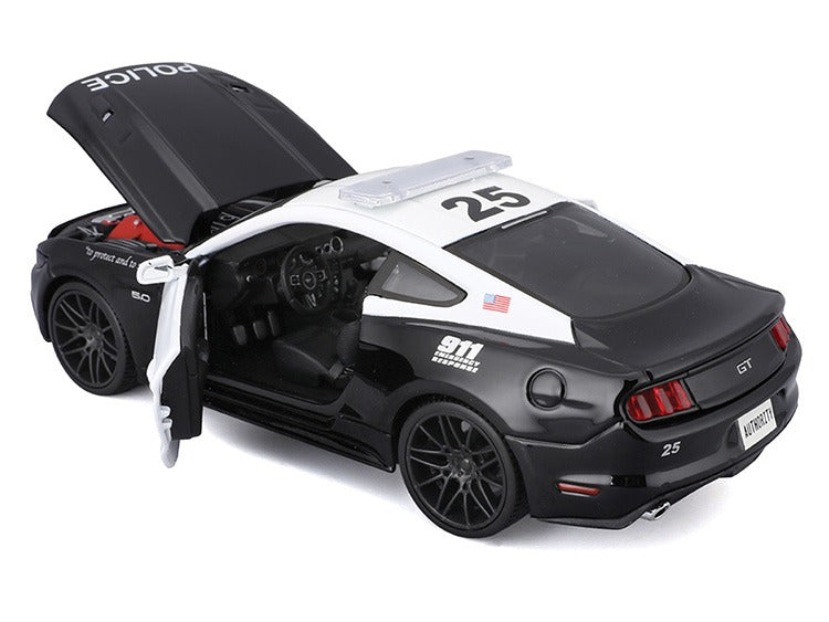 Maisto 32514 Design 2015 Ford Mustang GT 5.0 Police Car 1:24 Black / White