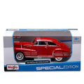 Maisto 32921 1948 Chevrolet Fleetline Aerosedan 1:24 Red