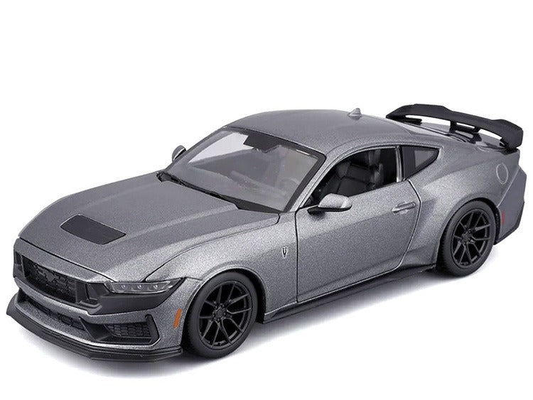 Maisto 32925 2024 Ford Mustang Dark Horse 1:24 Dark Grey Metallic