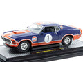 M2 Machines 40300 135 B 1970 Ford Mustang #1 Custom 1:24 GULF Dark Blue / Orange