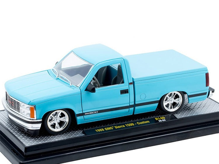M2 Machines 40300 140 B 1988 GMC Sierra 1500 Pick Up Truck 1:24 Blue