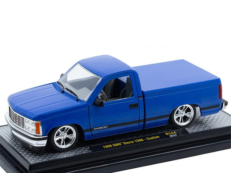 M2 Machines 40300 144 A 1988 GMC Sierra 1500 Pick Up Truck 1:24 Blue