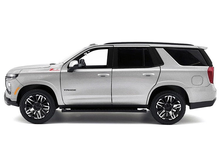 Motormax 79392 Timeless 2025 Chevrolet Tahoe Z71 1:24 – 1:25 Sterling Grey