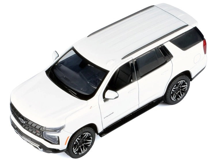 Motormax 79392 Timeless 2025 Chevrolet Tahoe Z71 1:24 – 1:25 White