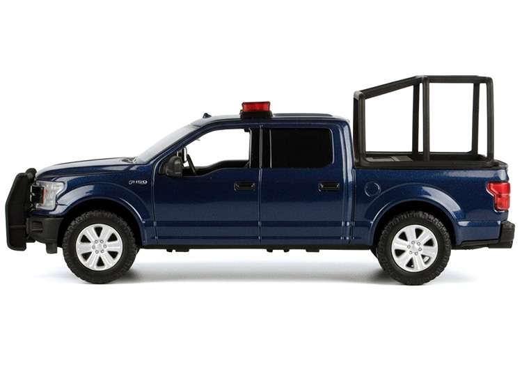 Motormax 79545 2019 Ram 1500 Laramie Crew Cab 1:27 with Stand Cage & Light and Sound Blue