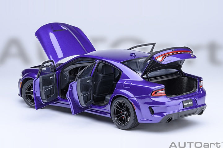 AUTOart 71757 Dodge Charger Scat Pack Widebody 1:18 Plum Crazy Purple