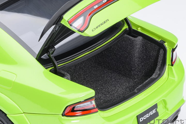 AUTOart 71758 Dodge Charger Scat Pack Widebody 1:18 Sublime Lime Green