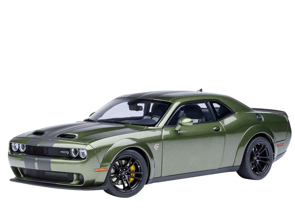 AUTOart 71761 2022 Dodge Challenger SRT Jailbreak 1:18 F8 Green