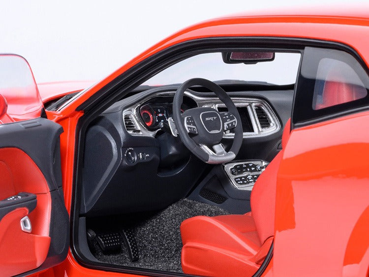 AUTOart 71764 2023 Dodge Challenger SRT Super Stock 1:18 Jailbreak Torred