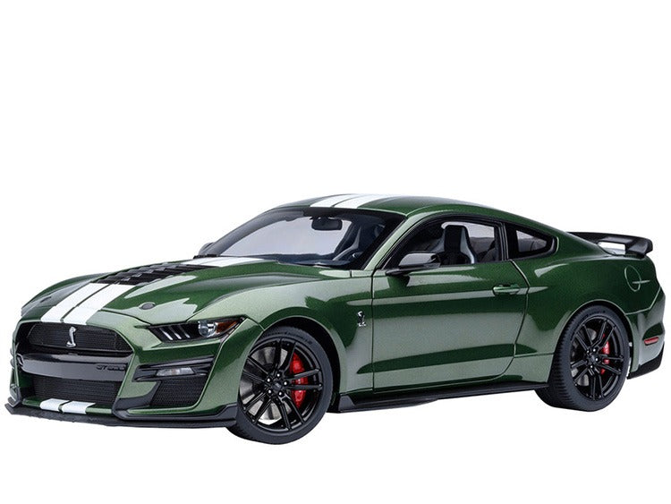 AUTOart 73097 Ford Mustang Shelby GT 500 1:18 Eruption Green
