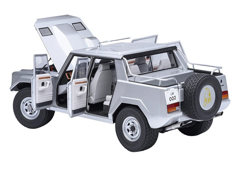 AUTOart 74553 Lamborghini LM002 1:18 Argento Metallic Silver