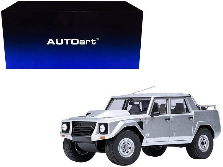 AUTOart 74553 Lamborghini LM002 1:18 Argento Metallic Silver