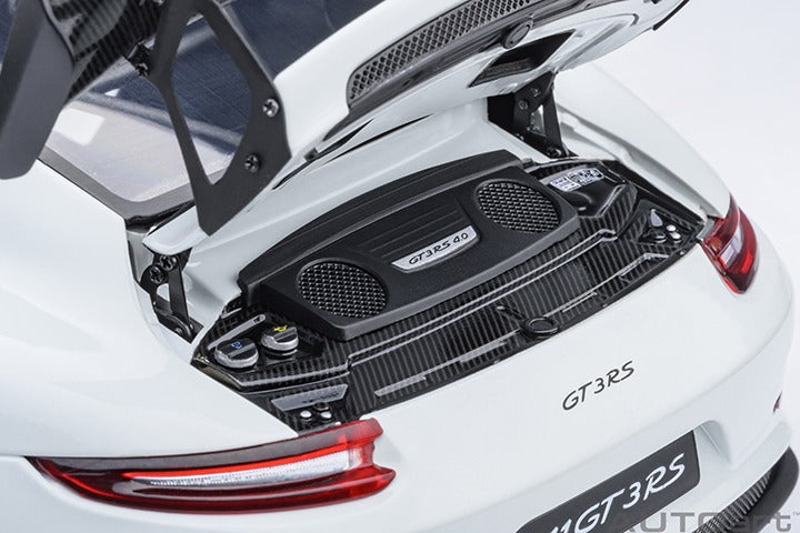 AUTOart 78176 Porsche 911 (991.2) GT3 RS Weissach Package 1:18 White