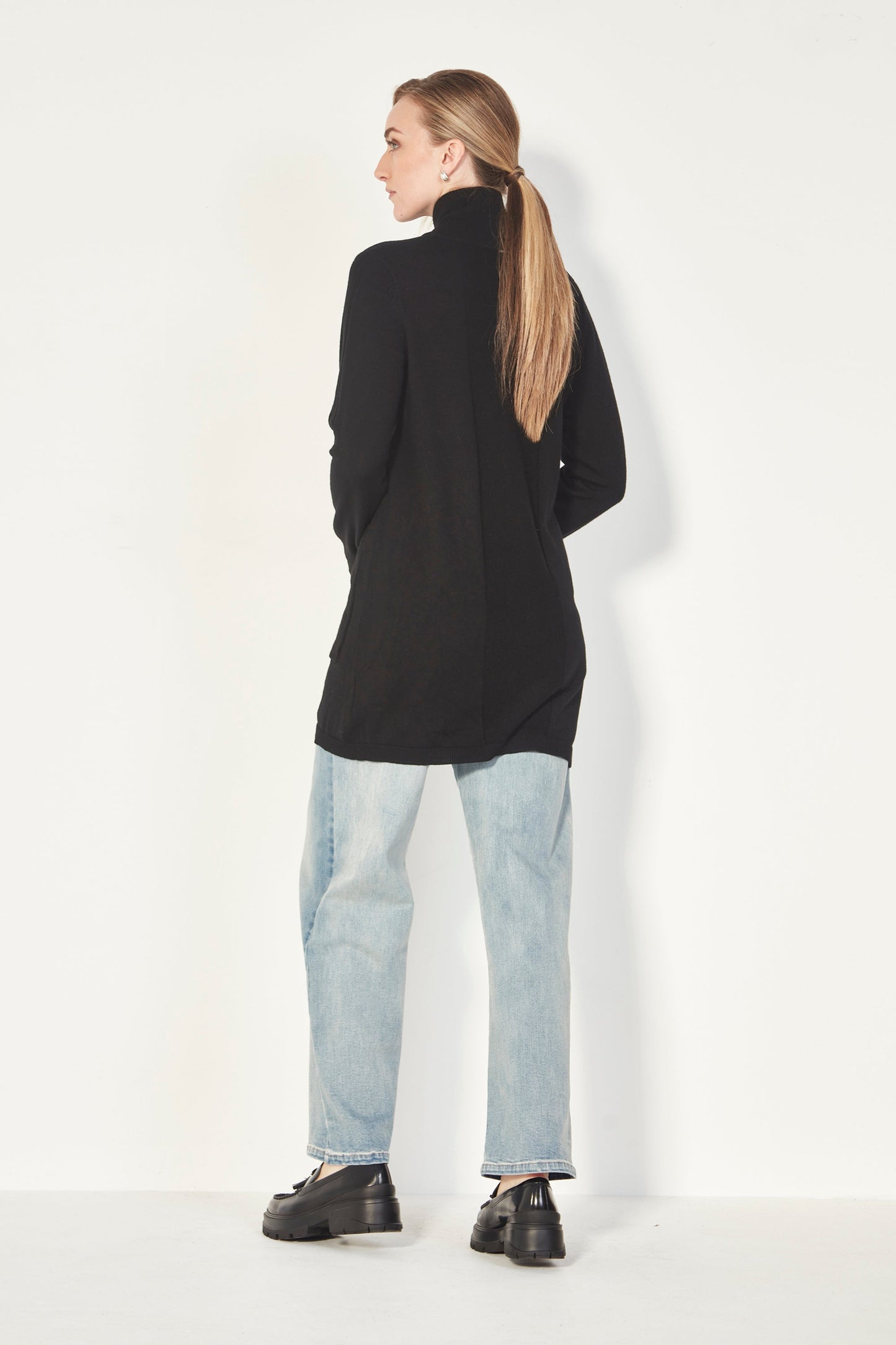 Engage Cardi - Black