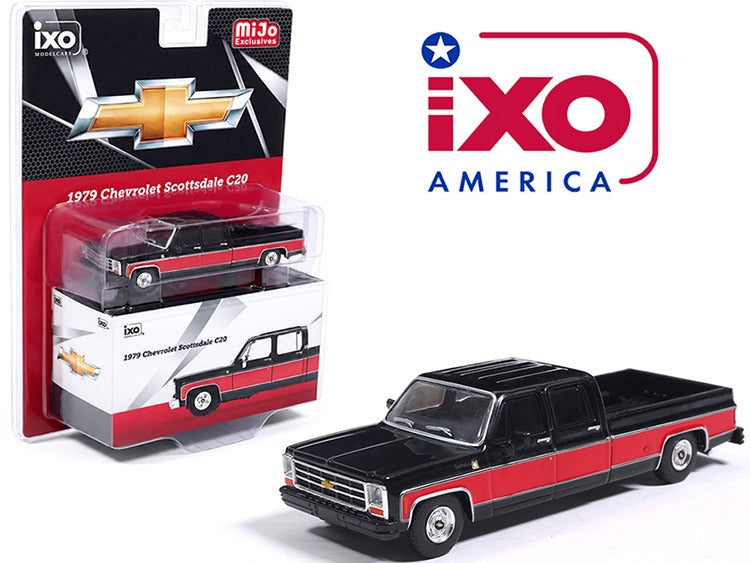 IXO Model IAPR1015 1979 Chevrolet Scottsdale C20 Crew Cab Pick Up Truck 1:64 Black / Red