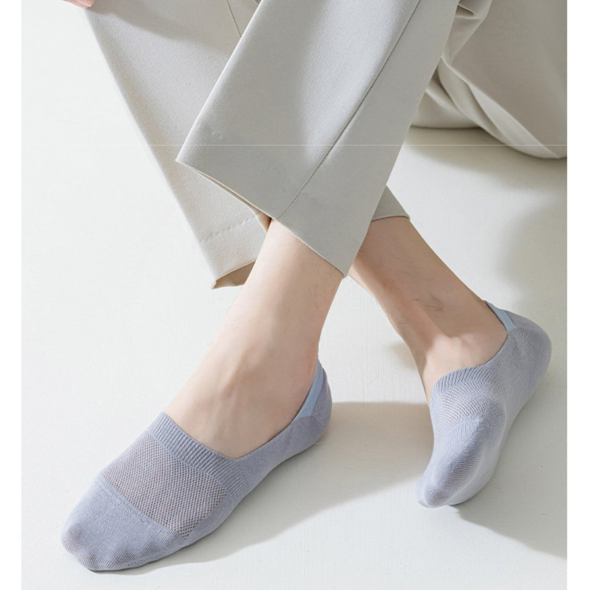 NO-SLIP LOAFER SOCKS