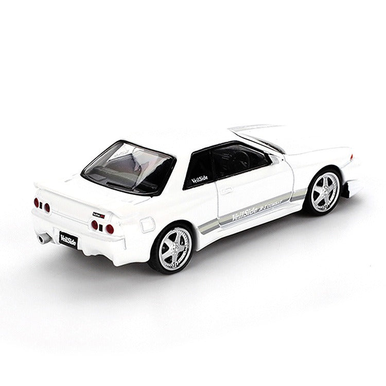 Mini GT MGT01066 Nissan Skyline GT-R R32 VeilSide Combat C-I 1:64 White