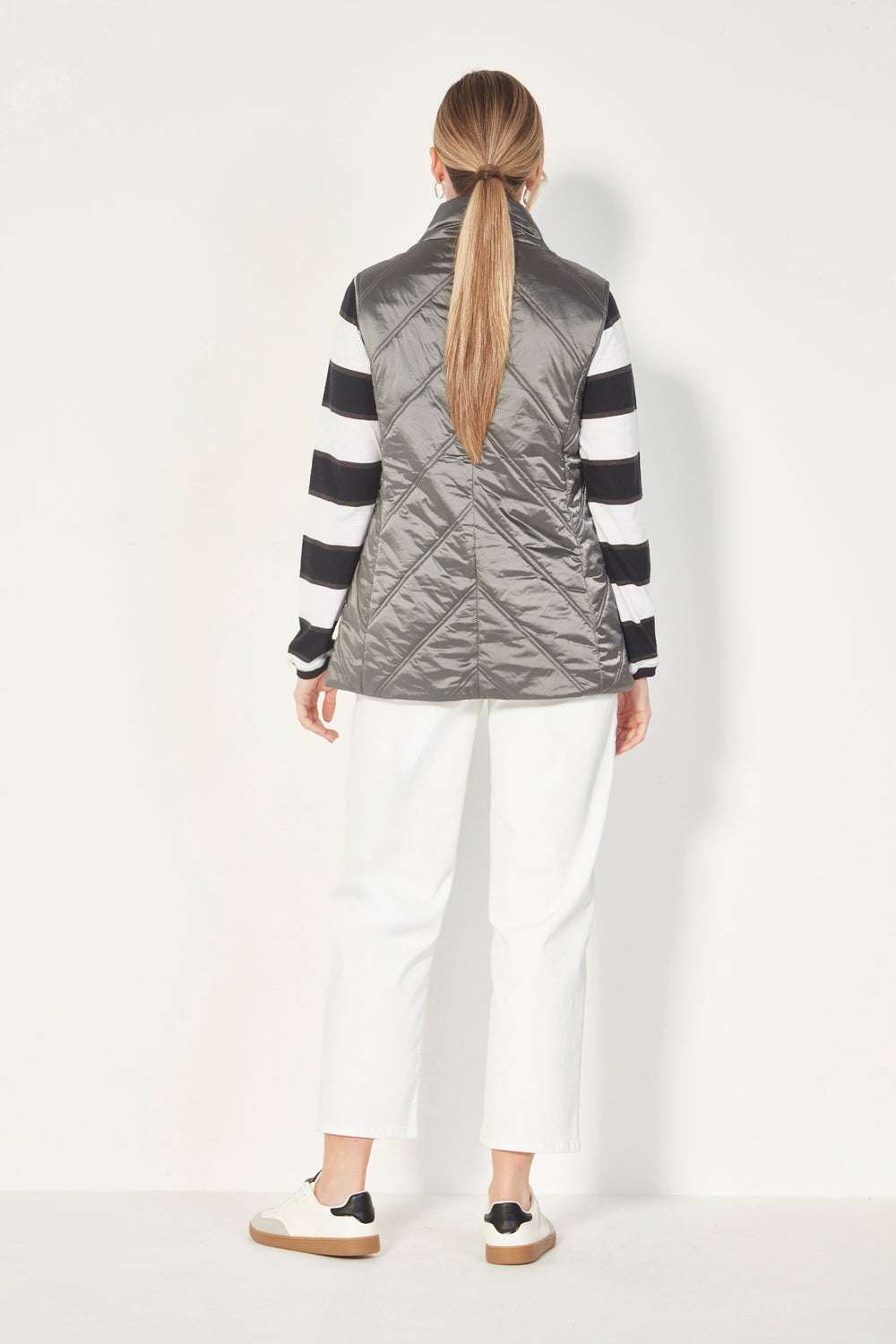 Outkast Vest - Gunmetal