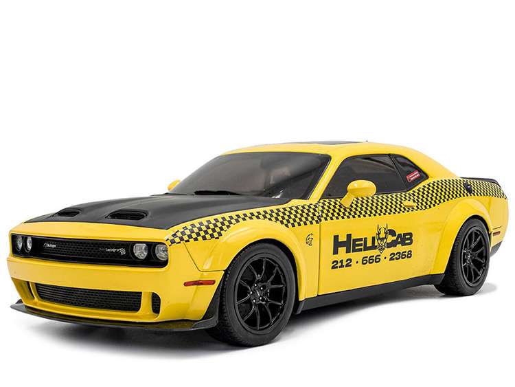 Solido S1805716 2023 Dodge Challenger Hellvar Redeye Widebody NYC Taxi 1:18 Yellow