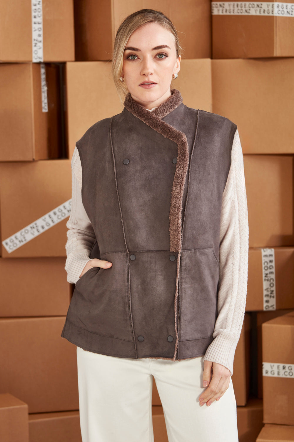 Switch Vest - Gunmetal
