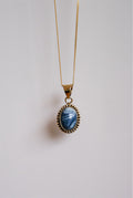 COLGANTE DE AGATA AZUL EN BRONCE - EQUILIBRIO EMOCIONAL