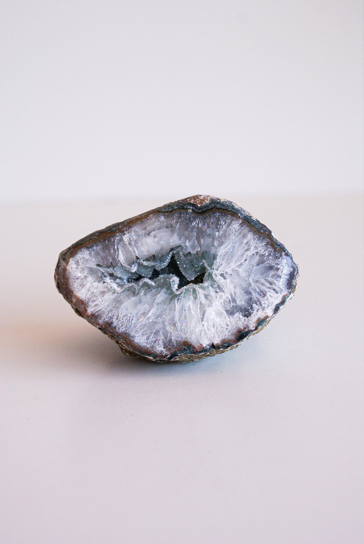 GEODINO DE ÁGATA CRISTALIZADA