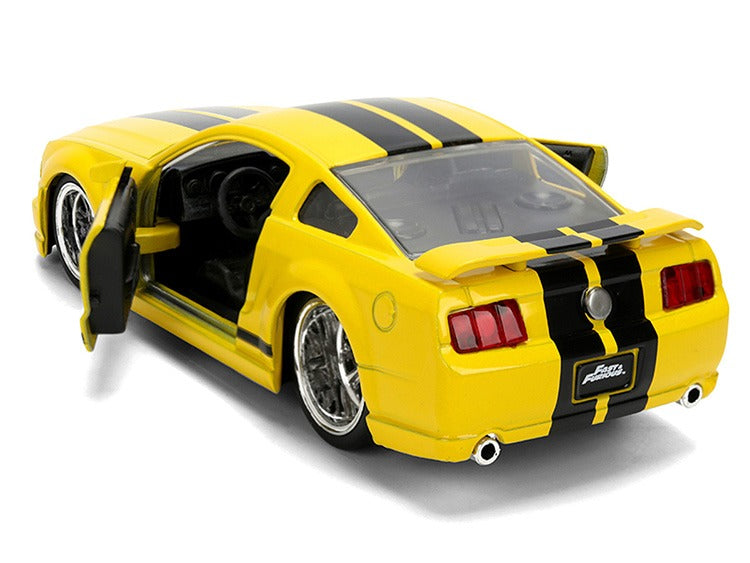 Jada 36438 Fast & Furious 25th Years 2006 Ford Mustang GT 1:32 Yellow with Black Stripes