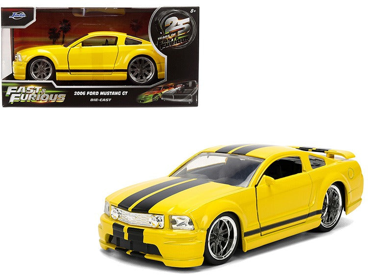 Jada 36438 Fast & Furious 25th Years 2006 Ford Mustang GT 1:32 Yellow with Black Stripes
