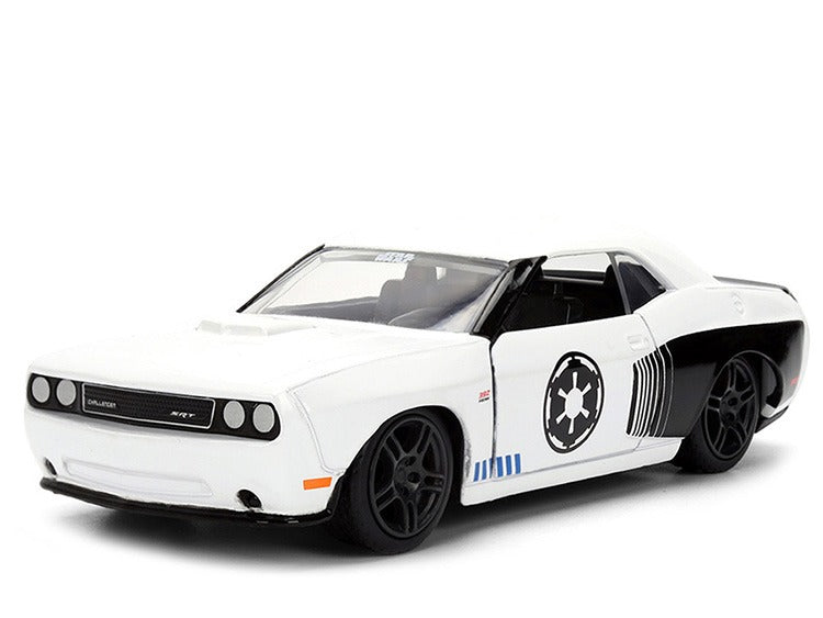 Jada 36915 Star Wars 2012 Dodge Challenger SRT 8 Stormtrooper 1:32 Livery White