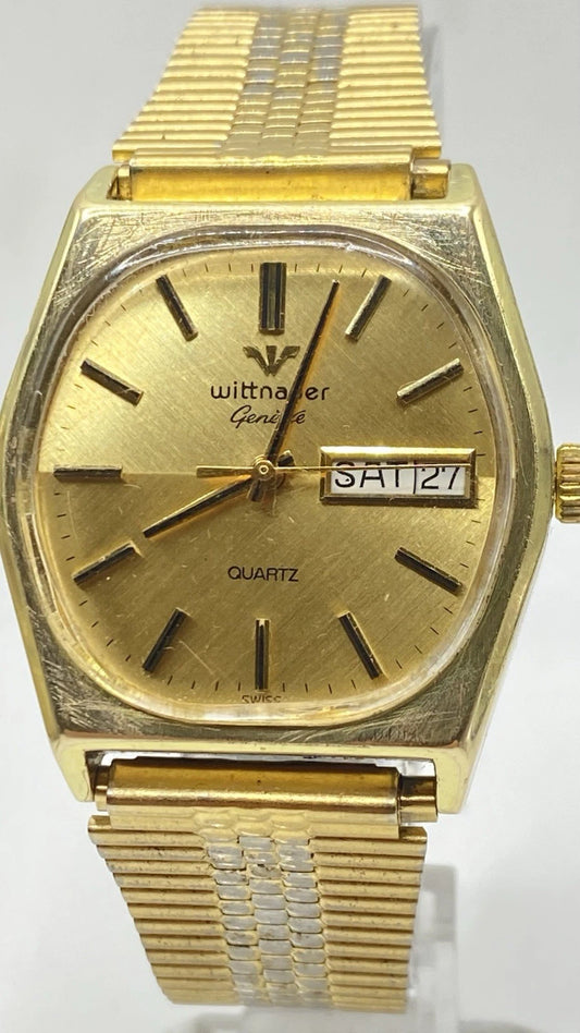 Vintage Mens Wittnauer Geneve Quartz Swiss Movement Gold Tone Watch