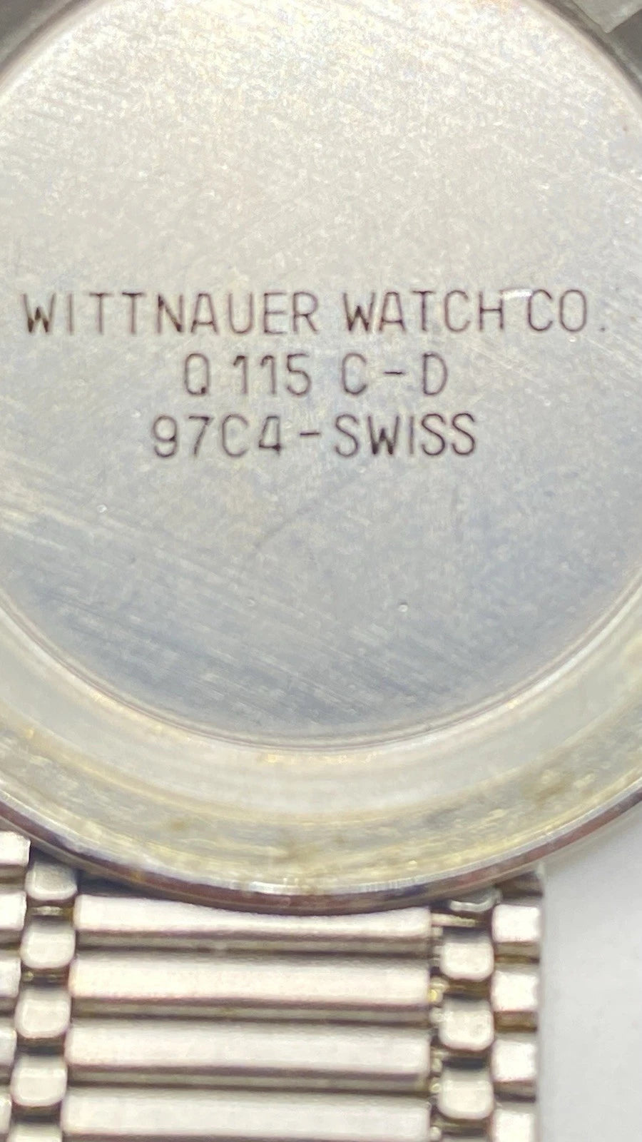 Vintage Mens Wittnauer Geneve Quartz Swiss Movement Gold Tone Watch