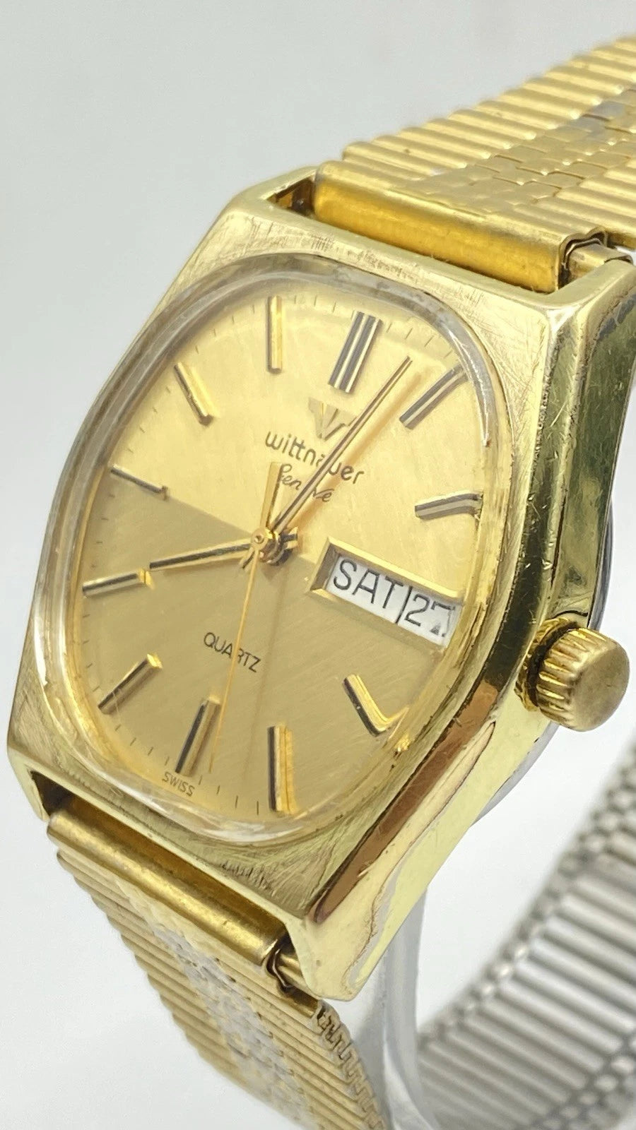 Vintage Mens Wittnauer Geneve Quartz Swiss Movement Gold Tone Watch
