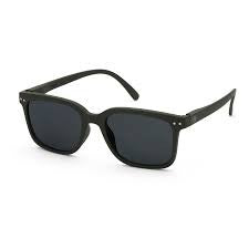 Sun L Kaki Green