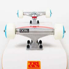 Socks 8.0&Prime;x31.85&Prime; Maxi Tricks Complete